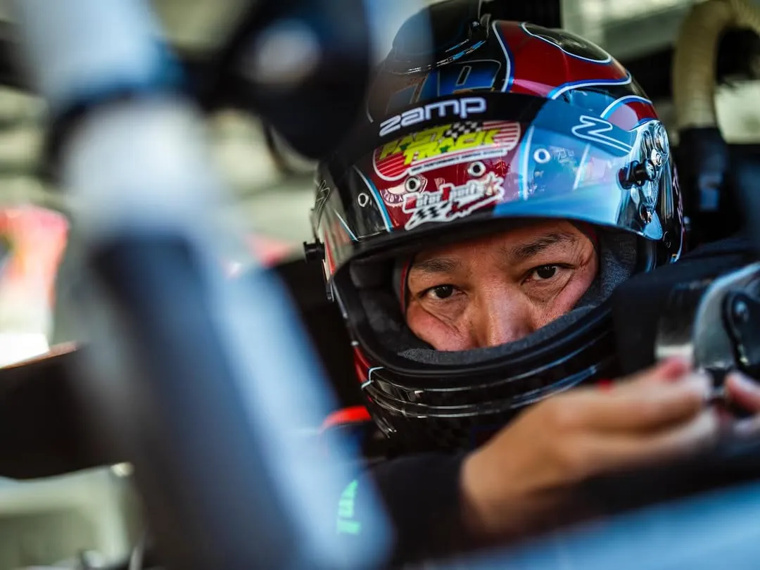 Takuma Koga: High Speed Racing at 300 km/h in NASCAR