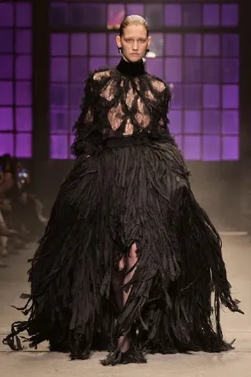 Roberto Cavalli Fall/Winter 2026/27 – Nero Carnale