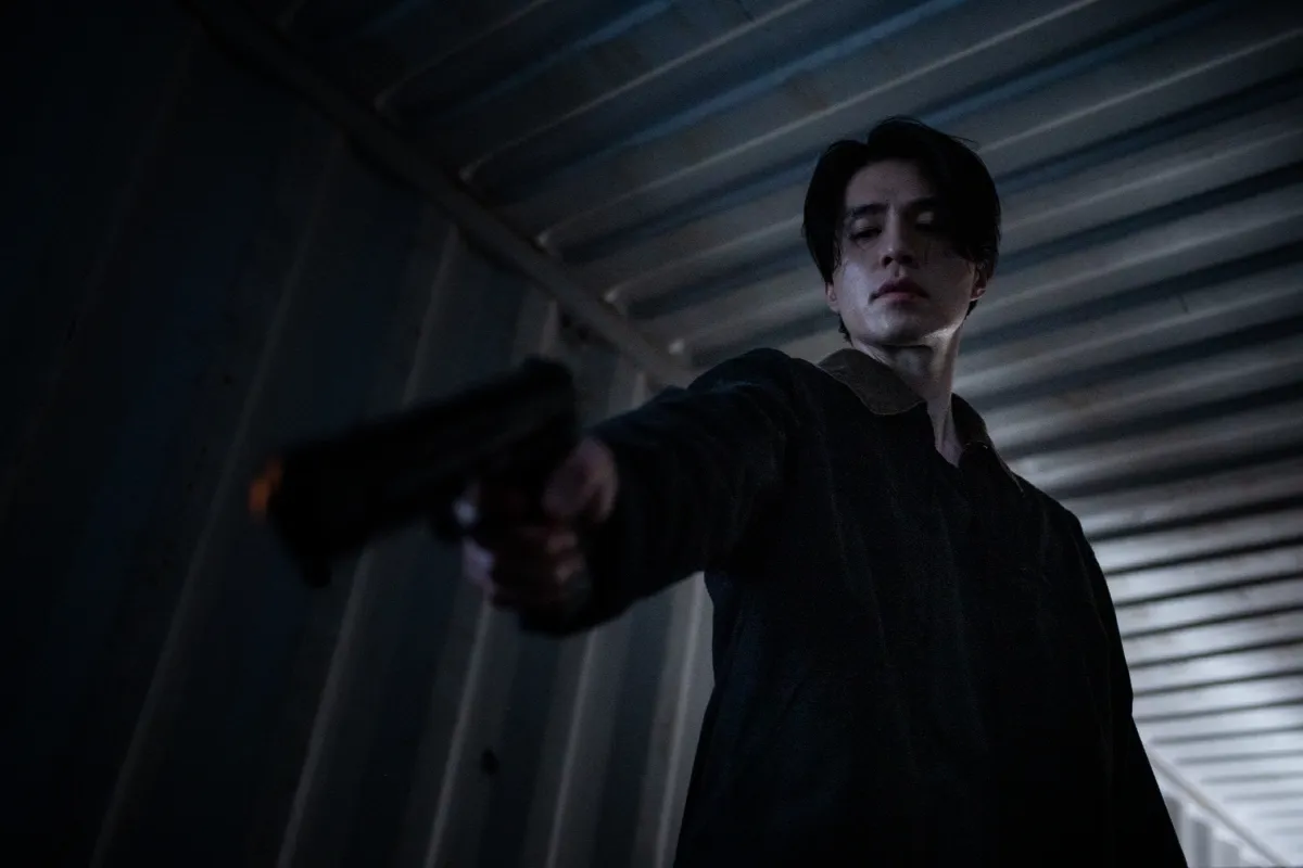 A Shop for Killers Review: Lee Dong Wook and the Meaning of Survival